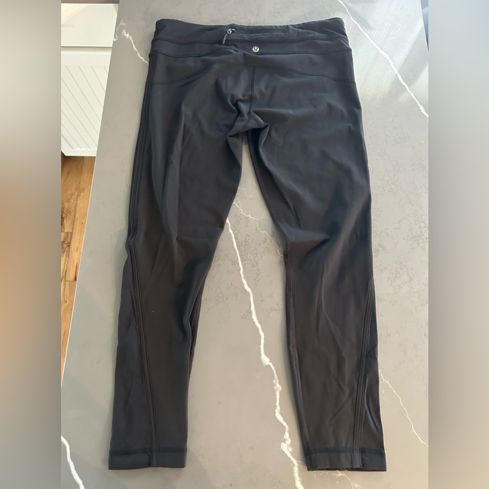 Lululemon Leggings, Size 10, not full length leggings, great cond…